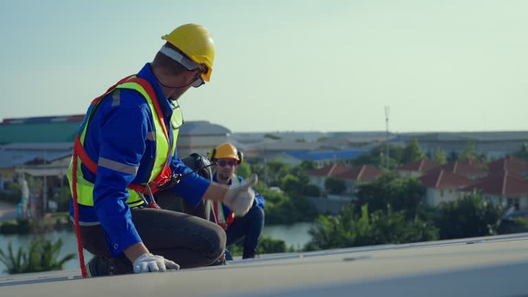 Best Storm Damage Roof Repair  in Hagerstown, IN